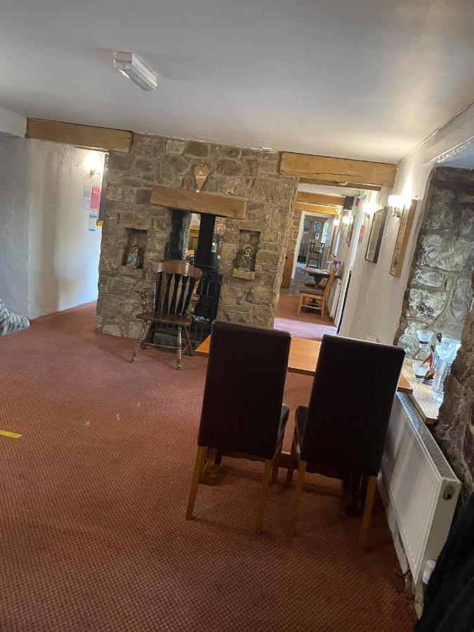 The Glan Yr Afon Inn Holywell  Eksteriør billede