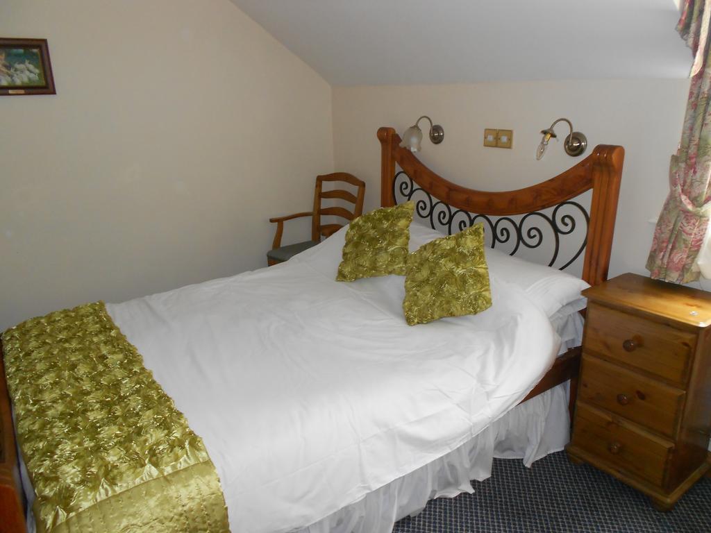 The Glan Yr Afon Inn Holywell  Værelse billede
