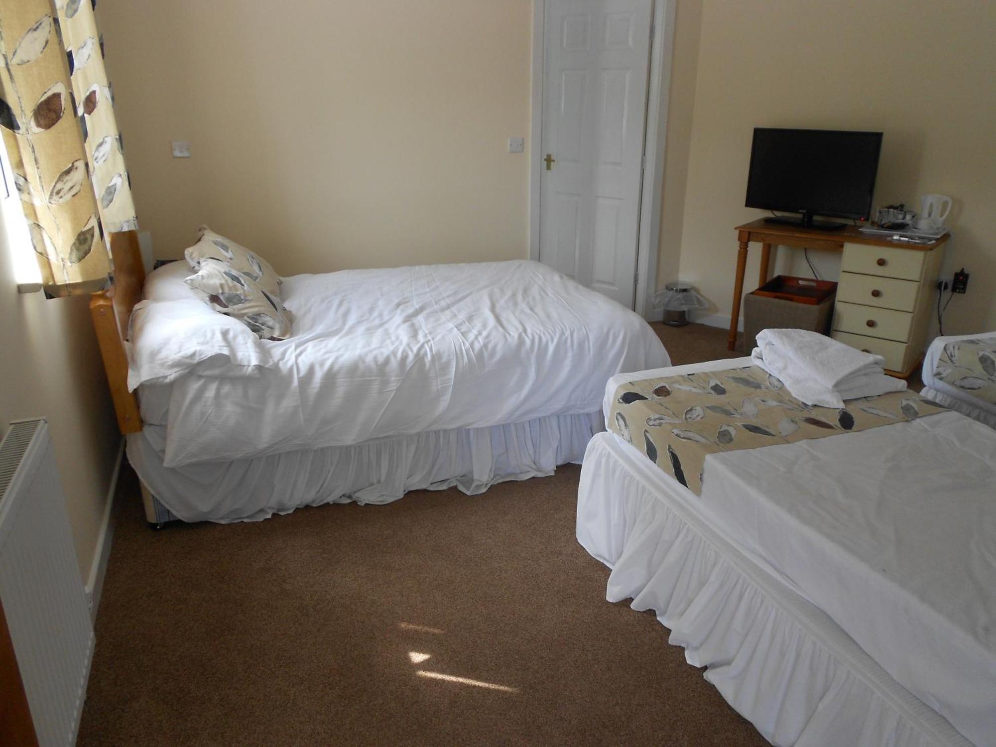 The Glan Yr Afon Inn Holywell  Værelse billede